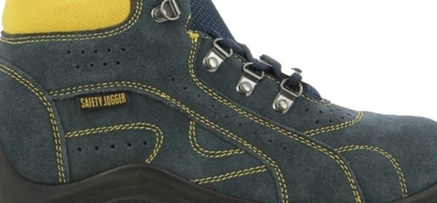 Sepatu Safety Industri